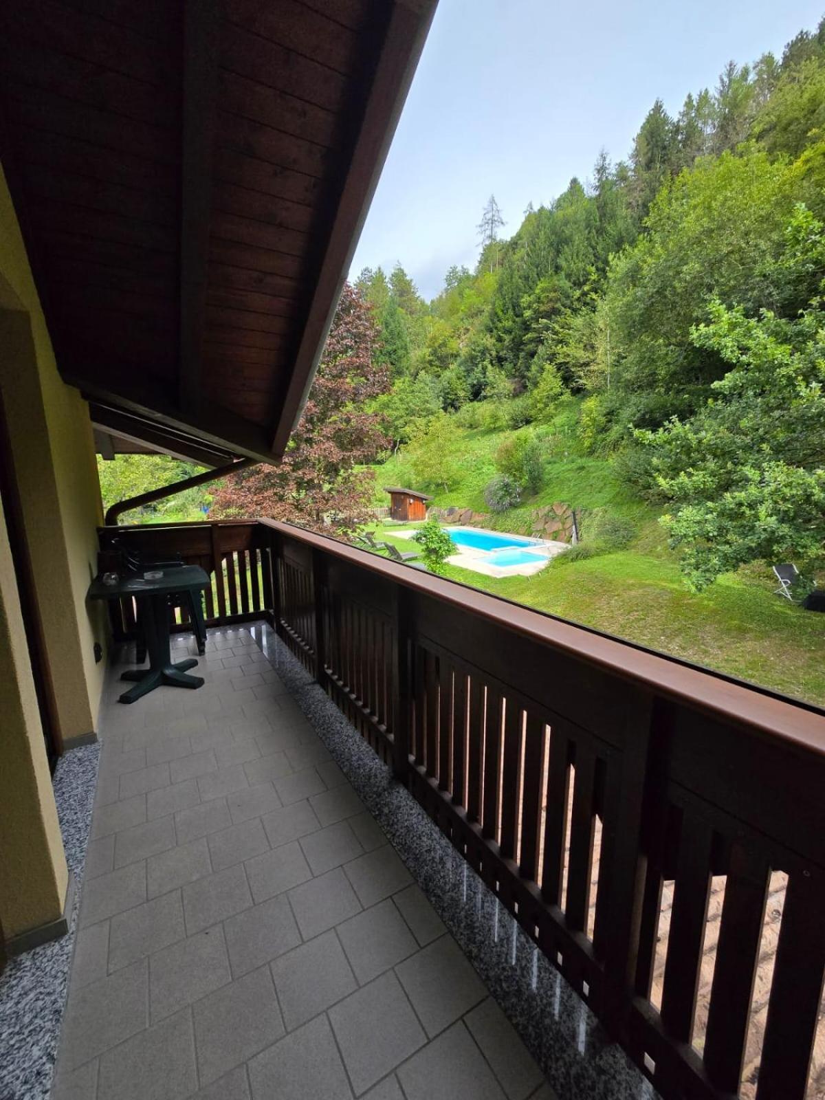 Ferienwohnung Casa Ornella LEDRO Exterior foto