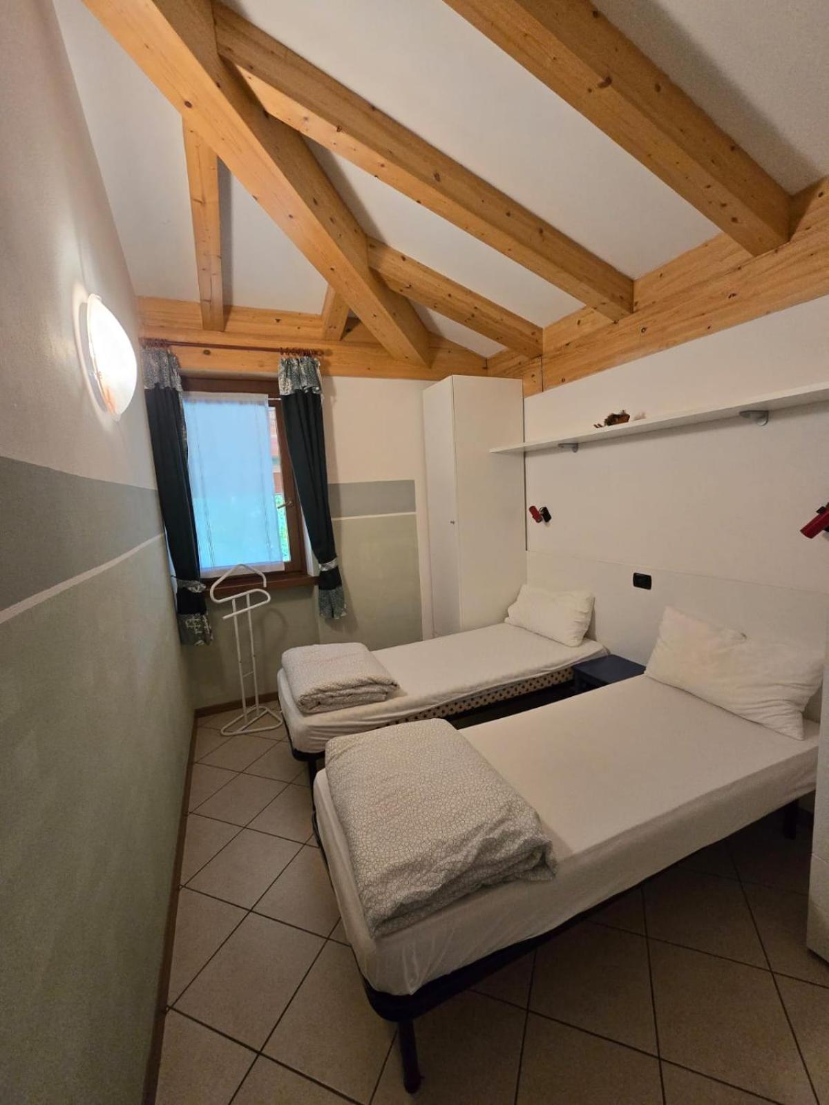 Ferienwohnung Casa Ornella LEDRO Exterior foto